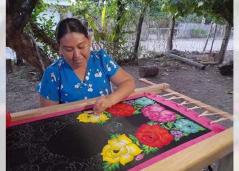 Foto: cortesía // El Icapet impulsa la capacitación de oaxaqueñas para fortalecer sus negocios y contribuir a la economía familiar.