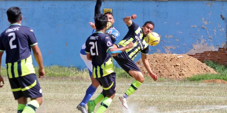 Foto: Leobardo García Reyes // El sábado próximo se juega la jornada 10 del futbol de veteranos.