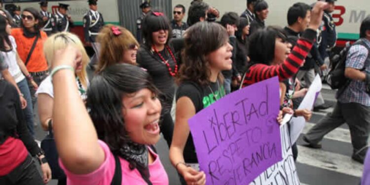 Preparan marcha emo: ¿será el renacer de esta subcultura que marcó a una generación?