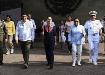 Foto: Presidencia de la República // En el aniversario 219 del natalicio de Juárez, la presidenta Claudia Sheinbaum y el gobernador Salomón Jara reivindicaron los ideales del Benemérito de las Américas.