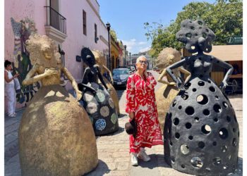 Eugenia León disfruta de la belleza histórica y cultural de la Verde Antequera