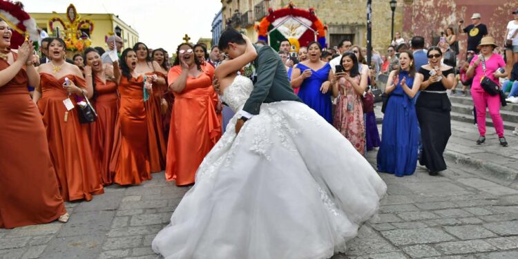 Fidel Arturo y Karel unen sus vidas en Matrimonio