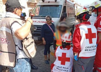 La mujer intentaba cruzar la calle cuando fue arrollada.
