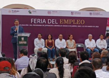 Con ofertas en la iniciativa privada y sector gubernamental, inauguran Feria del Empleo en la ciudad de Oaxaca