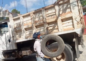 El gobierno hace un llamado a la población para no relajar las medidas de prevención y continuar intensificando las actividades de “patio y vivienda limpia”.