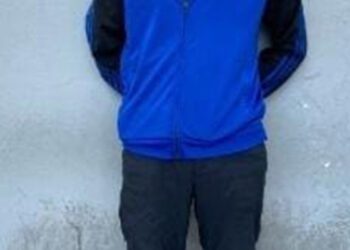 La persona detenida y la motocicleta fueron puestas a disposición de las autoridades correspondientes para los efectos legales.