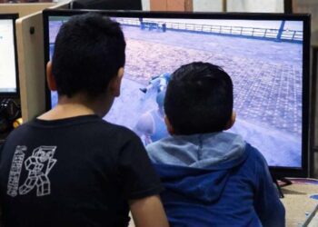 Foto: internet // La delincuencia organizada engancha a menores con videojuegos como el Free Fire.