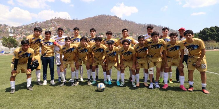 Fotos: Leobardo García Reyes // La selección de la UABJO se impuso por marcador de 2-0 al ITO en la final de Universiada Estatal.