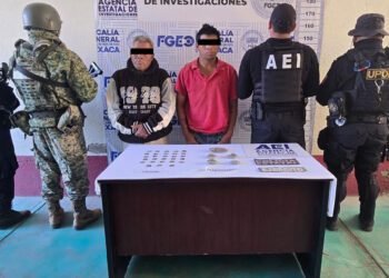 Ejecutan cateo y  detiene a dos presuntos  narcomenudistas en Etla