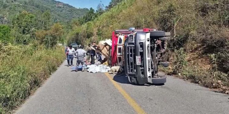 Los comerciantes resultaron con algunas lesiones.