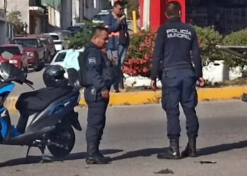 Los menores de edad resultaron con algunas lesiones.
