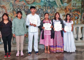 La iniciativa reunió el talento y la creatividad de estudiantes de nivel medio superior de la entidad.