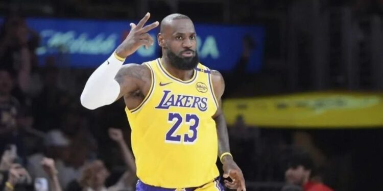 ¡Leyenda! LeBron James alcanza los 50,000 puntos en la NBA