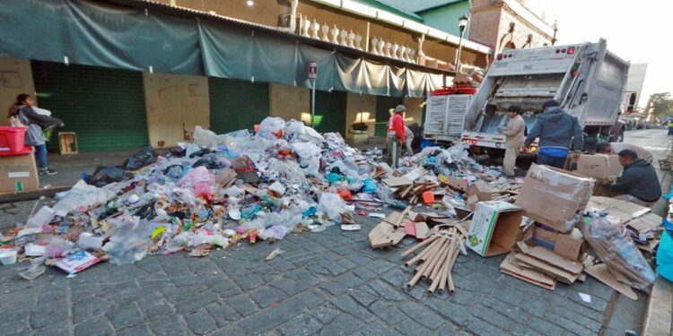Foto: Adrián Gaytán// Llaman a actuar a autoridades y sociedad para frenar problemas de contaminación.