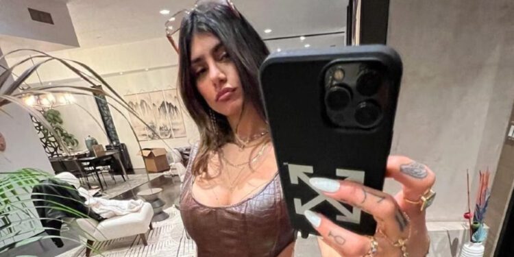 ¿Cuál es el dulce mexicano de Mia Khalifa, estrella de cine para adultos, que se encareció por los aranceles de Trump?