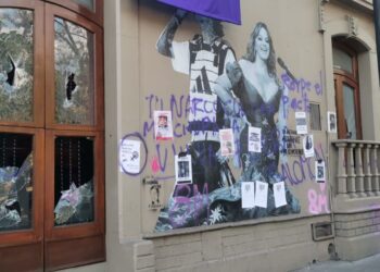 El 8M en Oaxaca; violencia e incapacidad policíaca ante el peor rostro del “feminismo”