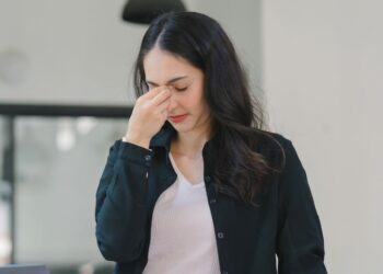 ¡Adiós a la migraña! Remedios rápidos y efectivos para aliviar el dolor al instante