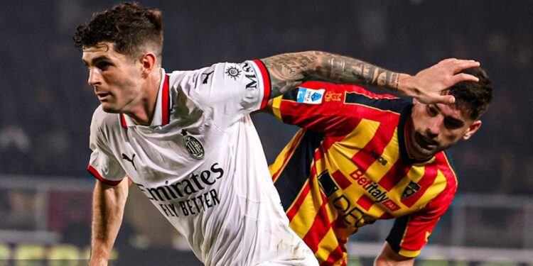 El Milan remonta al Lecce y respira en la Serie A
