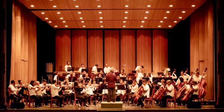 ¡Asiste hoy al concierto de la Orquesta Sinfónica de Oaxaca en el Macedonio Alcalá