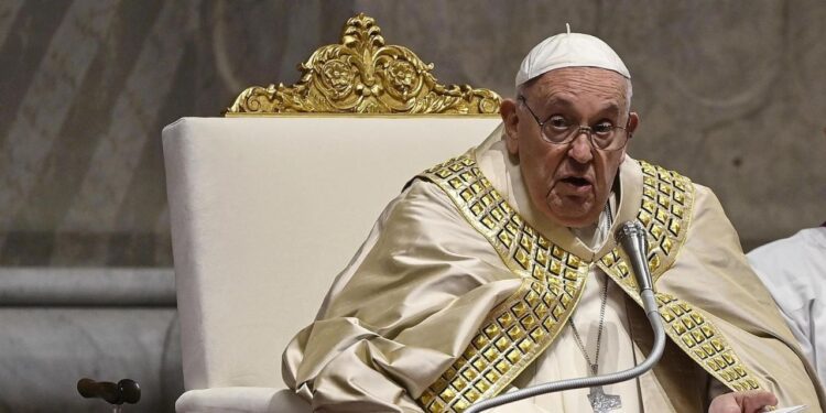 El Papa Francisco mejora en su salud: avances en respiración y motricidad