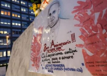 Papa Francisco celebra en hospital 12º Aniversario de elección en el Vaticano