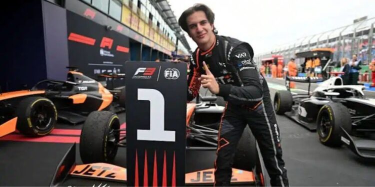 Santiago Ramos hace historia y gana la primera carrera de la Temporada en Fórmula 3