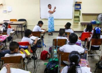 Se destacó la importancia de la enseñanza de las lenguas originarias.