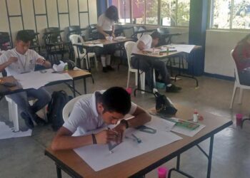 Se obtuvo los primeros lugares en física, química, matemáticas y biología.