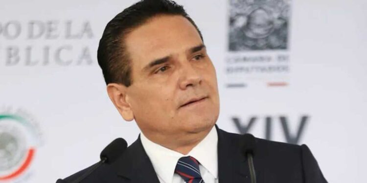 Orden de Aprehensión contra Silvano Aureoles