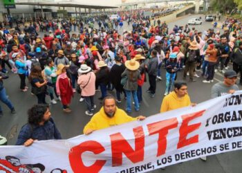 63% califica como chantaje las propuestas de la CNTE