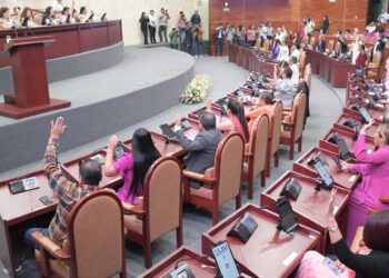 “Sin mover una coma” diputados de Oaxaca aprueban reforma contra el nepotismo y reelección consecutiva