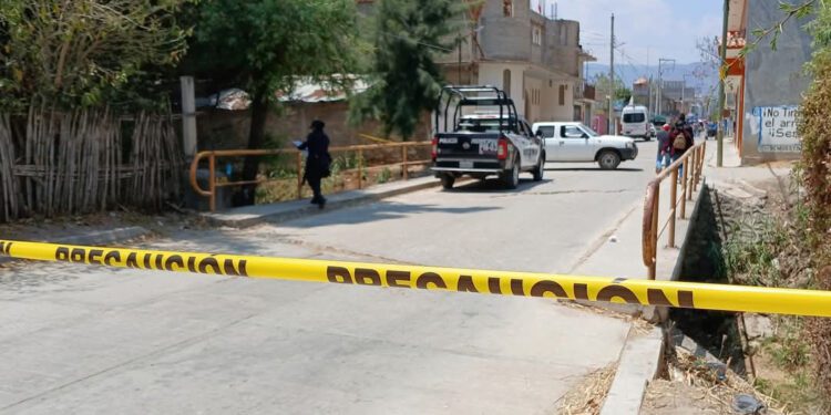 Hallan cadáver de un hombre bajo puente en el centro de Miahuatlán de Porfirio Díaz