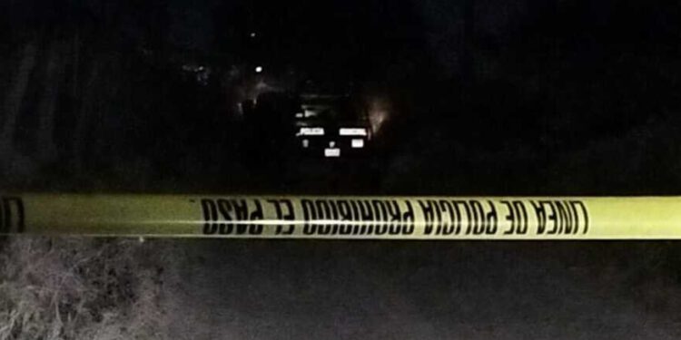 Localizan cadáver de hombre ejecutado en camino de terracería Petapa, Oaxaca