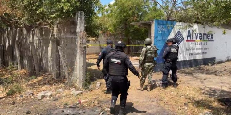 ¡Nuevo hallazgo macabro en Juchitán! Hombre ultimado a tiros en un inmueble abandonado
