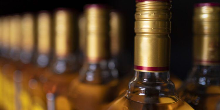 Aranceles de Trump Amenazan a la Industria Tequilera Mexicana