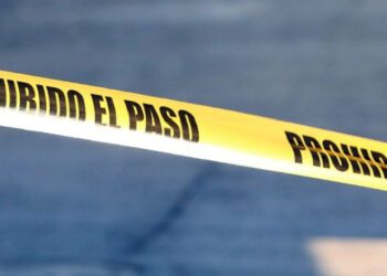 Persona baleada en Santa Cruz Xoxocotlán muere en estacionamiento de clínica