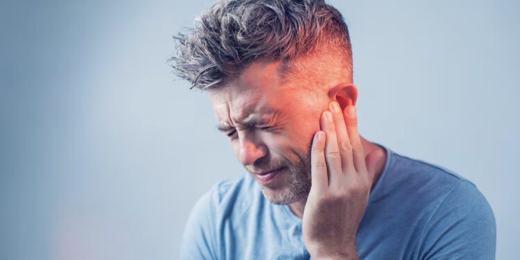 ¿Por qué me duelen los oídos? 6 causas comunes