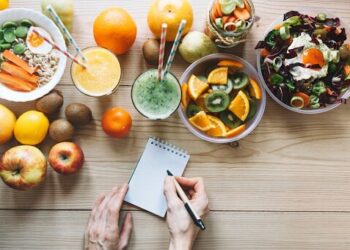 Cómo crear un plan de alimentación para obtener todos los nutrientes que necesitas