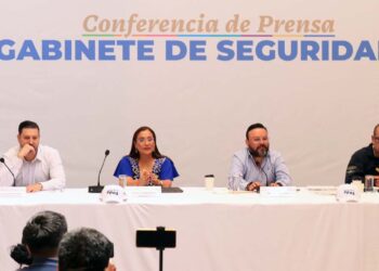 Foto: Adrián Gaytán // Conferencia de prensa del gabinete de seguridad.