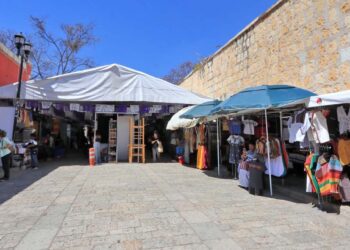 Los permisos para la instalación de puestos fueron otorgados a 17 organizaciones, colectivos y sindicatos.
