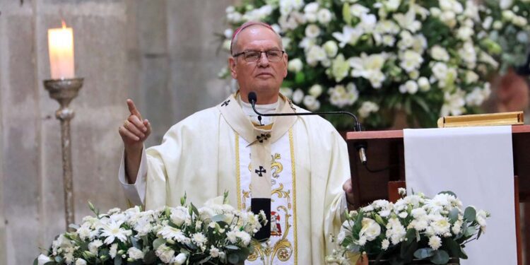 Foto: Adrián Gaytán // El arzobispo Pedro Vázquez Villalobos dio gracias por haber conocido al Papa Francisco.