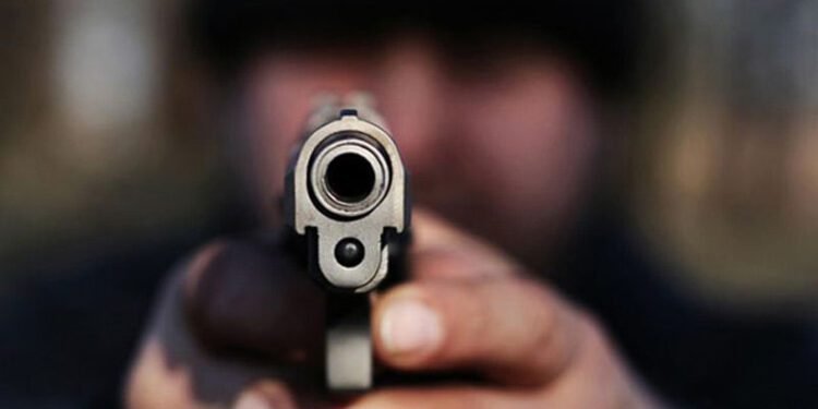 ¡Violento asalto en Juchitán! Encañonan a joven para robarle motocicleta y pertenencias