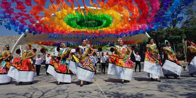 En el mes de mayo se darán a conocer las delegaciones que participarán en la edición 2025 de la Guelaguetza.