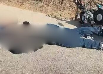 ¡Fatal accidente en Barra de Copalita! Muere motociclista aplastado por tráiler