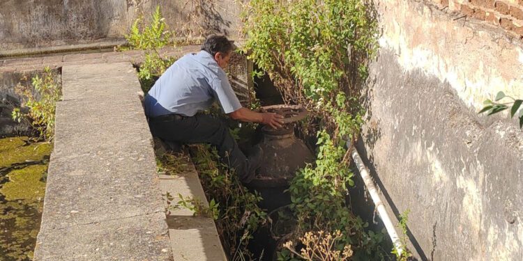 ¡Tensión por el agua en Oaxaca! Comuneros de San Agustín Etla cortan suministro del vital líquido a la ciudad