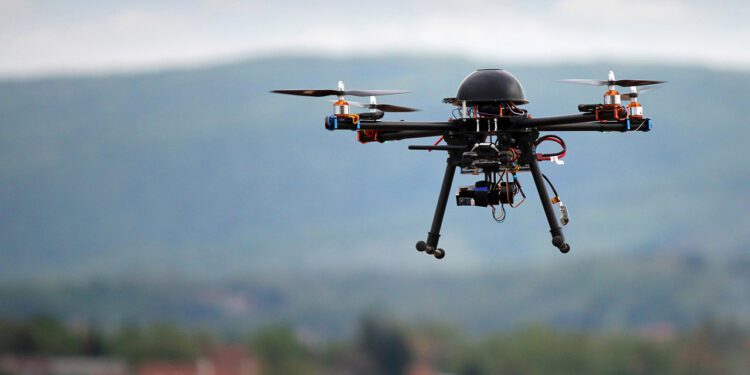 Prohíbe Juxtlahuaca el vuelo de drones; MULT acusa de hostigamiento