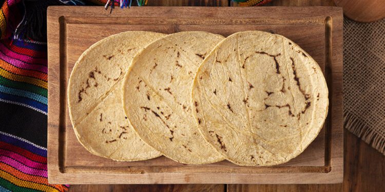 Súper tortilla contra la desnutrición; dura hasta un mes sin refrigeración
