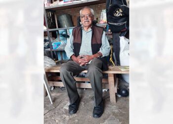 Don Raymundo Durán habla brevemente sobre el café mazateco.