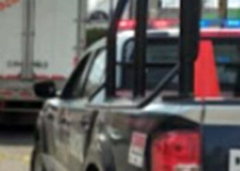 El muchacho de la motocicleta resultó con varias lesiones.