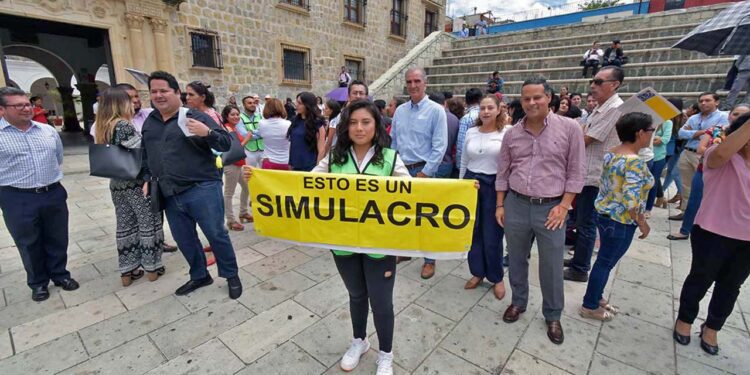 Foto: archivo // Con el simulacro se busca fortalecer la cultura de la prevención y la autoprotección en Oaxaca.
